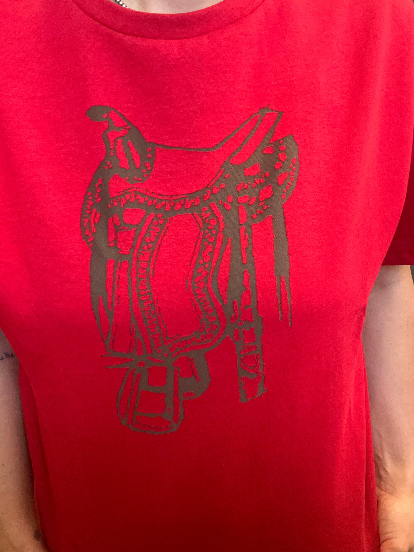 Red Saddle Tee