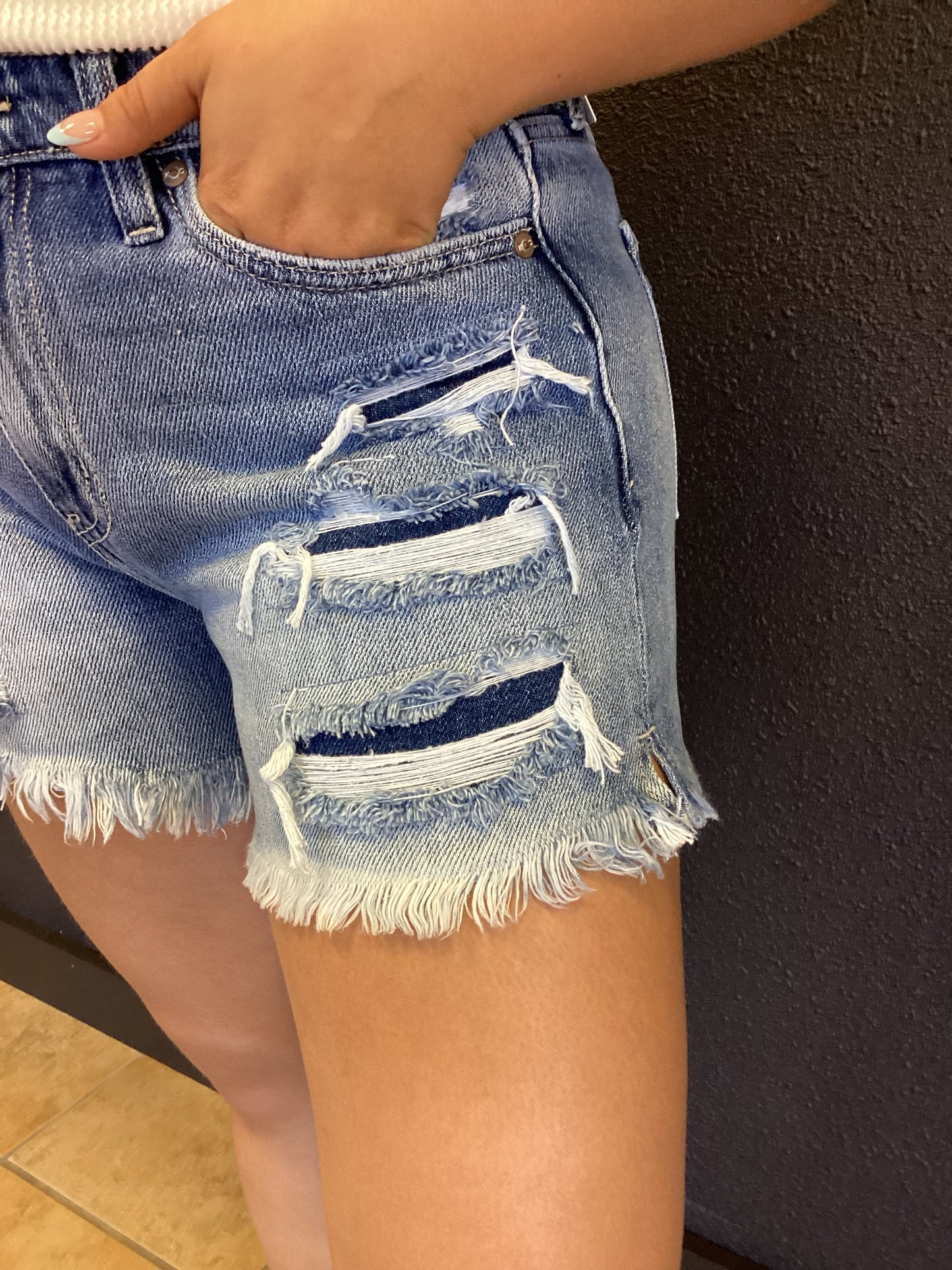 High Rise Mom Short